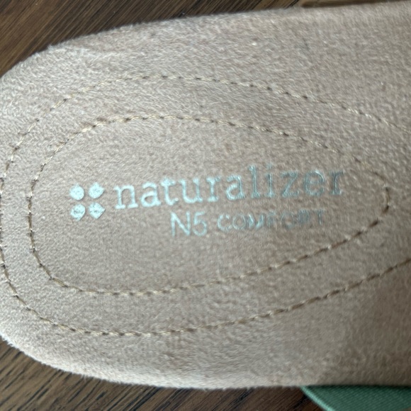Naturalizer Sandals size 7.5 Woman - Picture 3 of 5